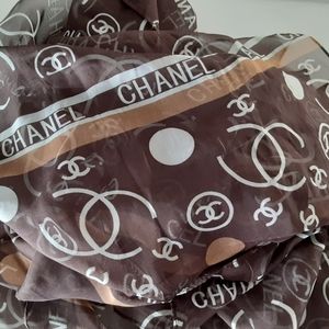 Coco channel scarf